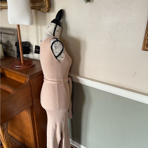 Forever 21 Tan Ribbed Sleeveless Bodycon Midi Dress - Picture 9 of 9